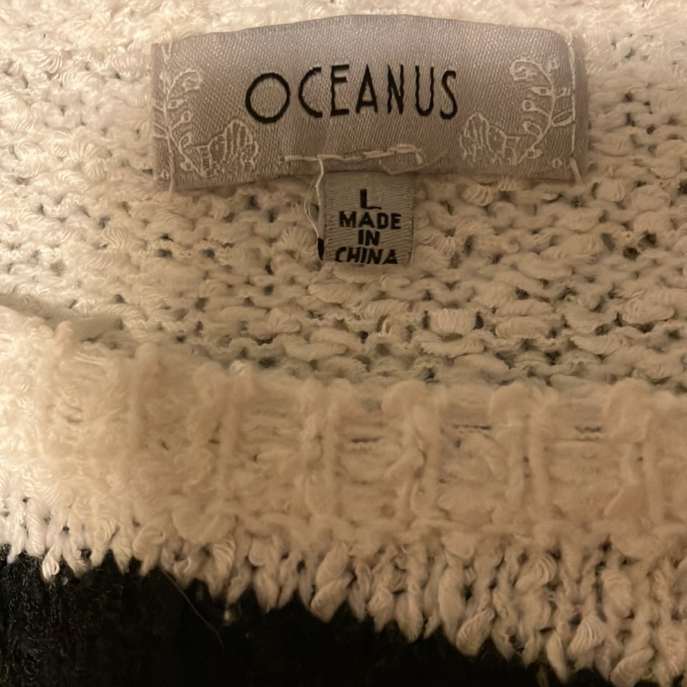Oceanus Sweater - Picture 3 of 6